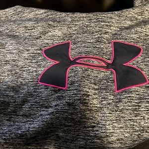 Under Armour Sweatshirt